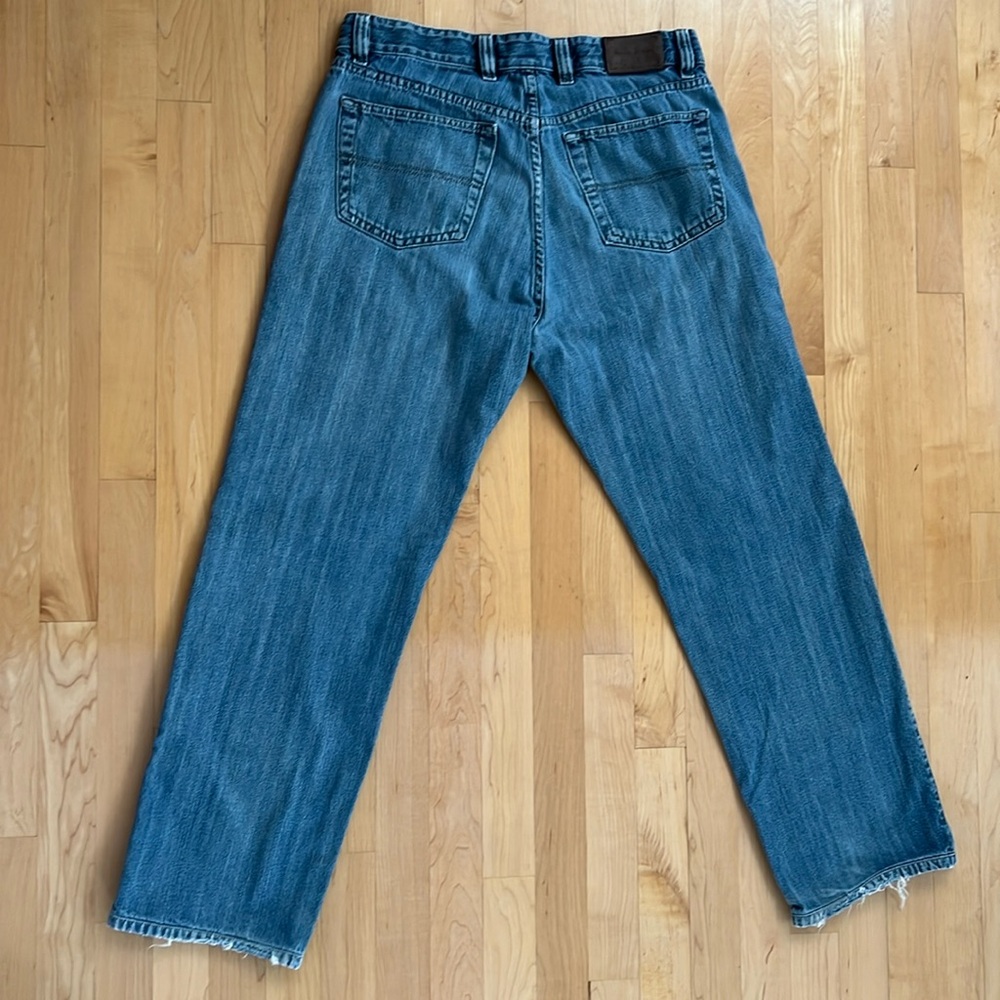 👖34x30 Relaxed Fit Blue Jeans with Faded Details by Ermenegildo Zegna - Picture 4 of 17